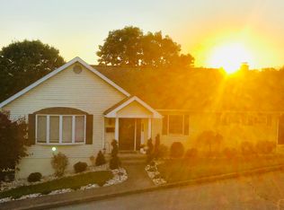 417 Woodland Ave, Charleroi, PA 15022