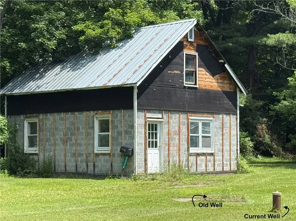 3320 Charles St, Corning, NY 14830