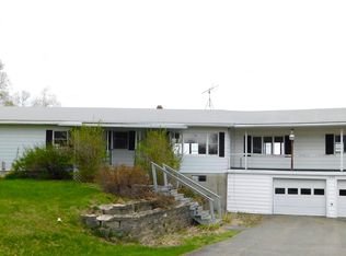 1202 Main St, Dexter, ME 04930