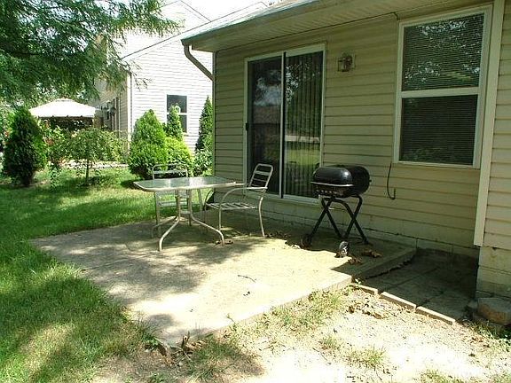 2nd image of 4031 Loyala Chase Ln