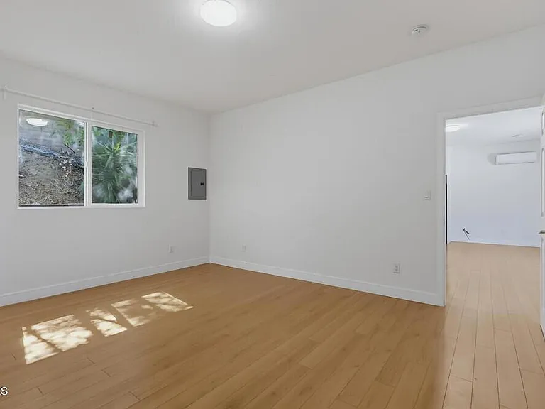 416 Sinclair Ave #A — Photo 13