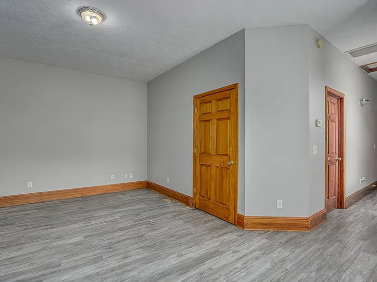 1807 Madison Ave #2 — Photo 4