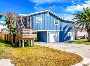 614 Harper St, Port Aransas, TX 78373