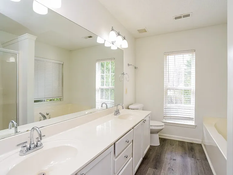 10033 Brawley Ln — Photo 12