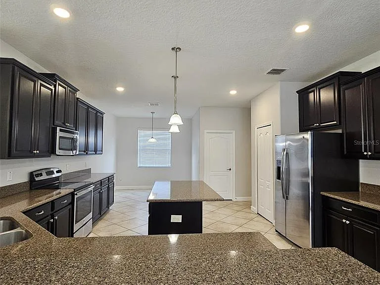 2628 Atherton Dr — Photo 6