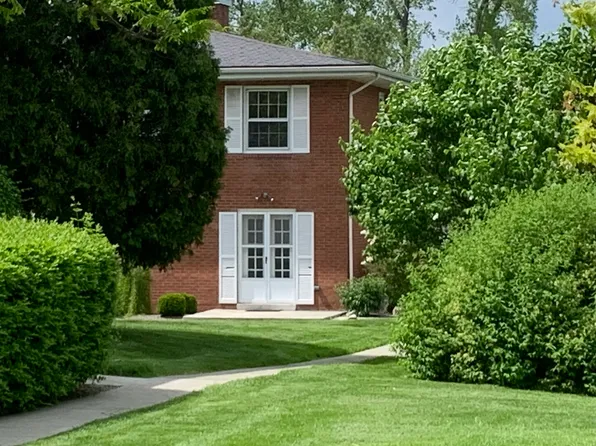 2250 N Triphammer Rd APT 1, Ithaca, NY 14850
