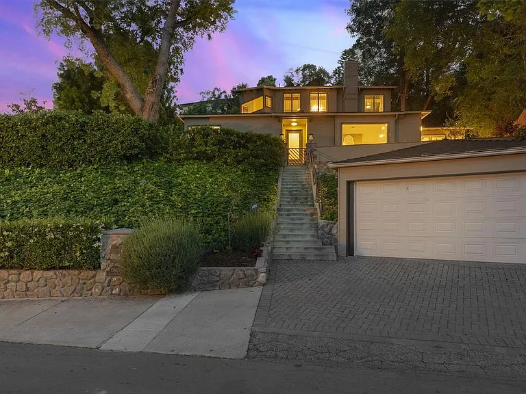 13480 Contour Dr — Photo 27