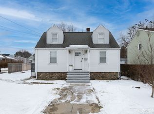 59 Macnamara St, Waterbury, CT 06708