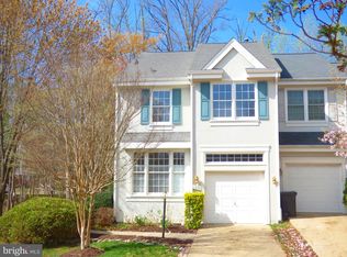 1310 Park Garden Ln, Reston, VA 20194