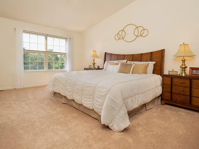 Heritage Orchard Hill Townhome Rentals — Photo 13