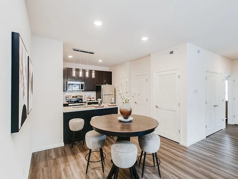 1439 Park West Ct #202 — Photo 34