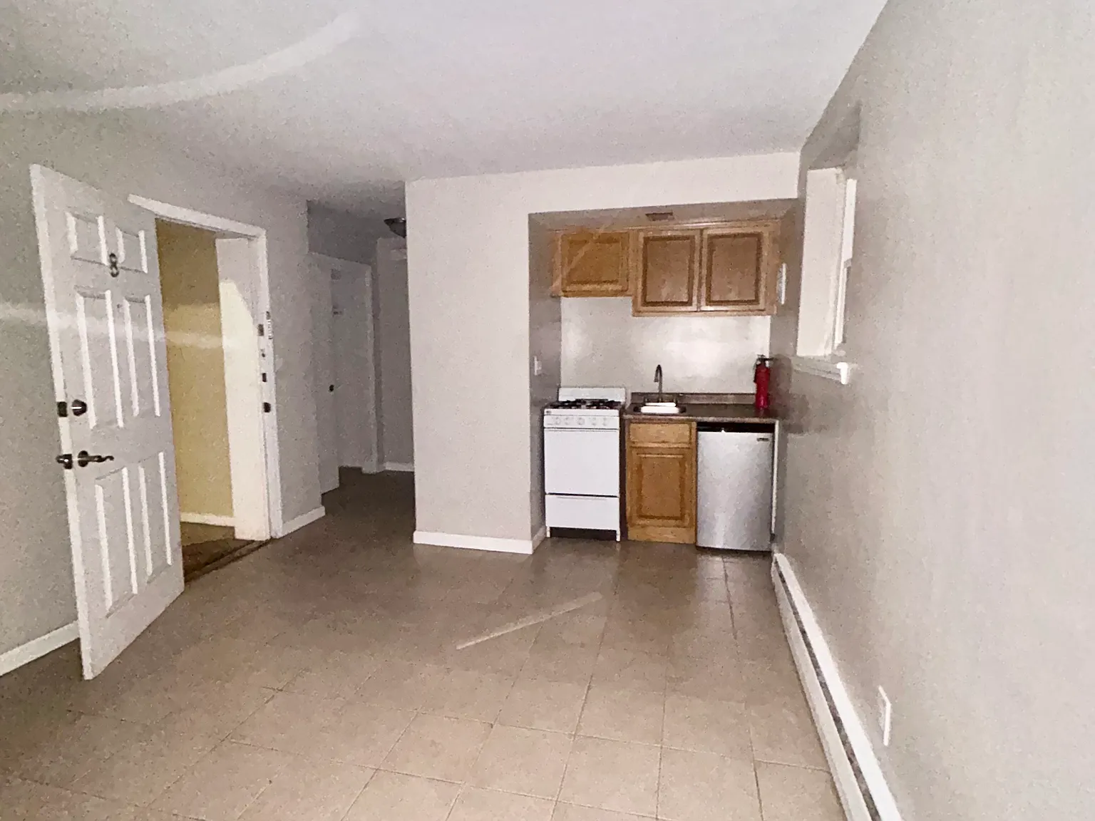 1 bed, 900 sqft, $1,500 — Photo 2