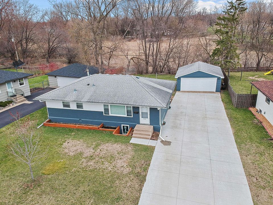 1st image of 3412 Woodbine Ln N