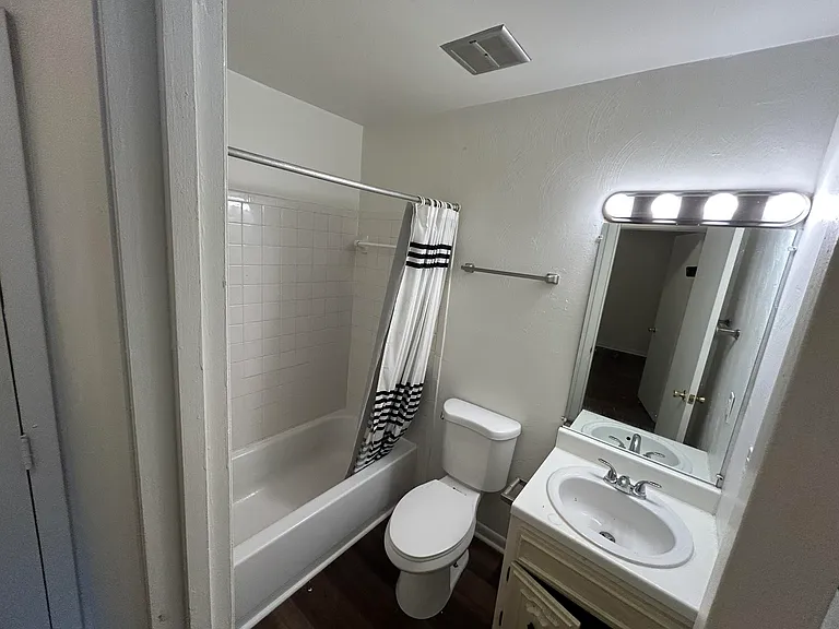 5133 Overland Dr #F — Photo 5