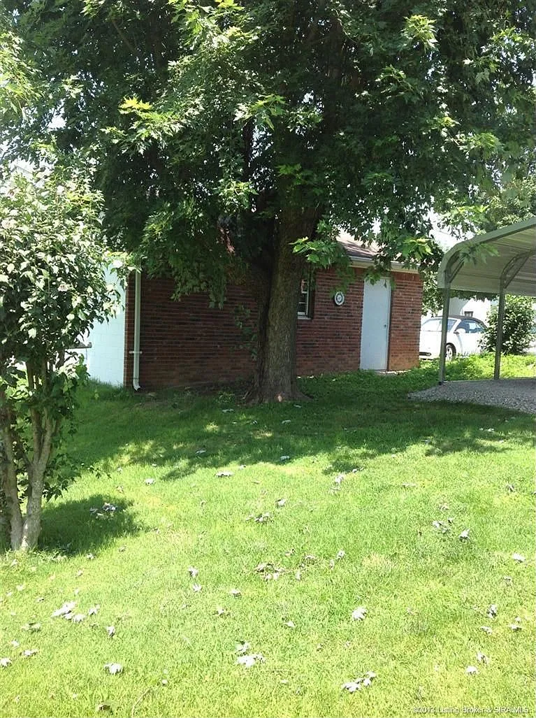 1505 Williar Ave photo 1