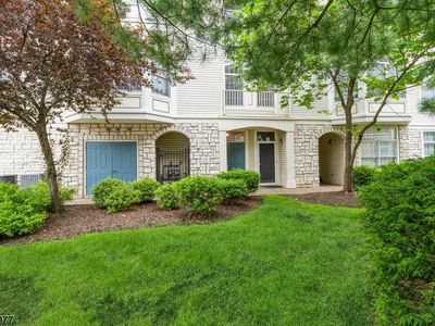 315 Kensington Ln, Livingston, NJ, 07039