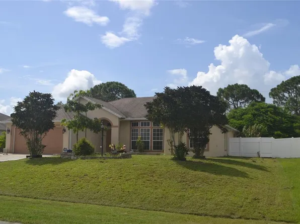 1174 SW Calmar Ave, Port Saint Lucie, FL 34953