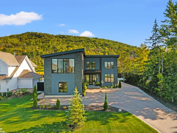 118 Barton Blvd, The Blue Mountains, ON N0H 1J0