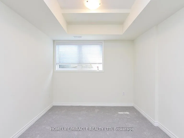 1081 Danforth Rd E #113 — Photo 27