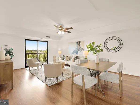 3800 Powell Ln APT 1130, Falls Church, VA 22041