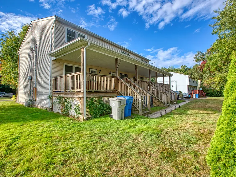 72 Caesar Dr — Photo 20