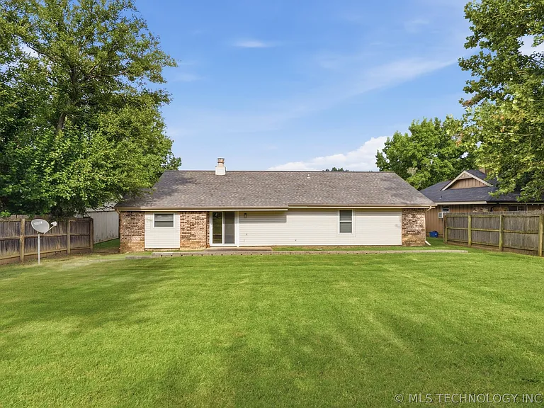 6360 S 29th West Pl — Photo 21