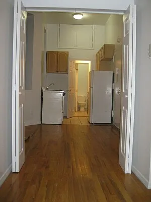 Rented by Tower Brokerage | media 14