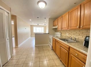 154 2nd St #103-A, Framingham, MA 01701