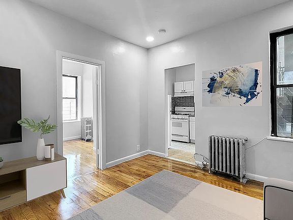 4th image of 217 W 145th St #16