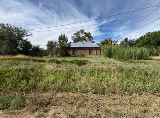 Near Church Town Loop, Tome, NM 87060