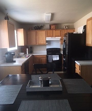 4th image of 8035 River Valley