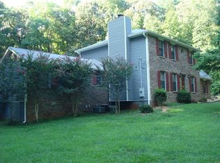 330 Merrydale Dr, Fayetteville, GA 30215