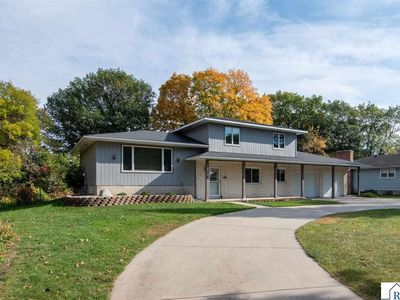 1810 Mary Ln, North Mankato, MN, 56003