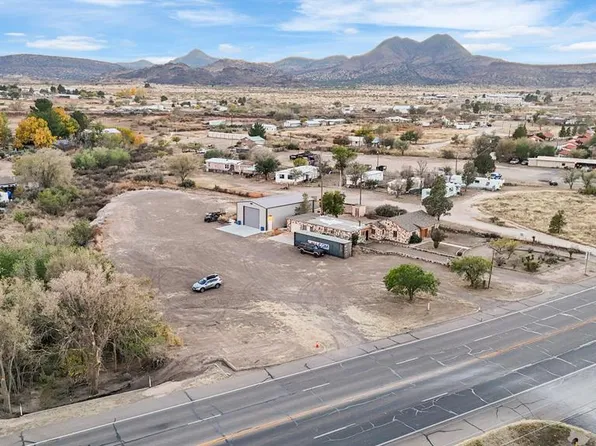 2202 W Highway 90, Alpine, TX 79830