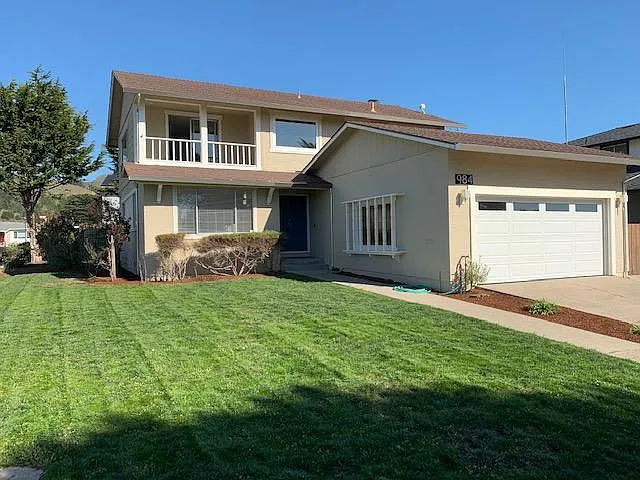 984 Sonora Ave