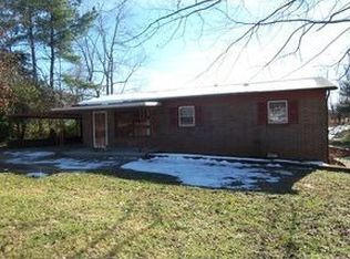 2359 Allendale Cir, Lenoir, NC 28645