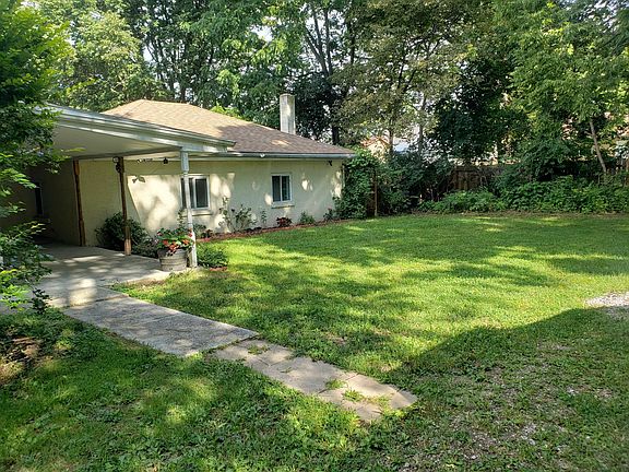5th image of 3127 B Ave