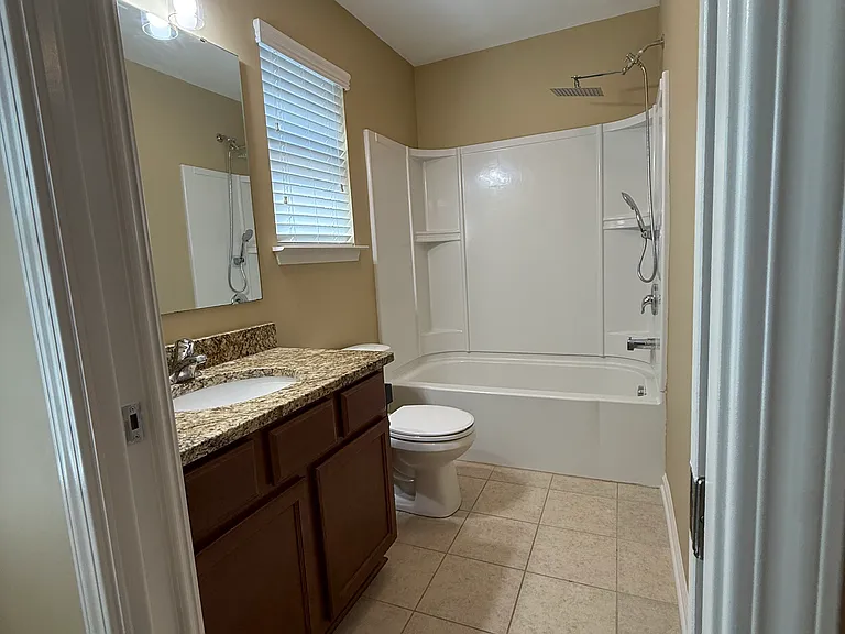 7007 McLothian Ln — Photo 19