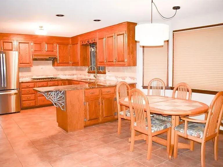 6 Stonegate Cir — Photo 9