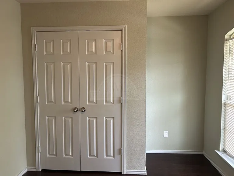 6405 Clear Brook Dr — Photo 18