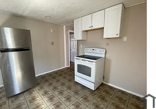 94 Chatham St #3 — Photo 7