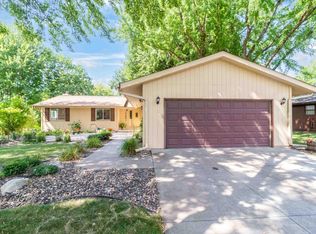 17801 Jaguar Path, Lakeville, MN 55044
