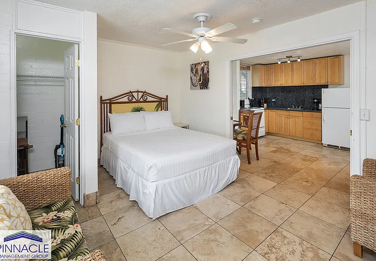 240 Liliuokalani Ave #202 — Photo 7