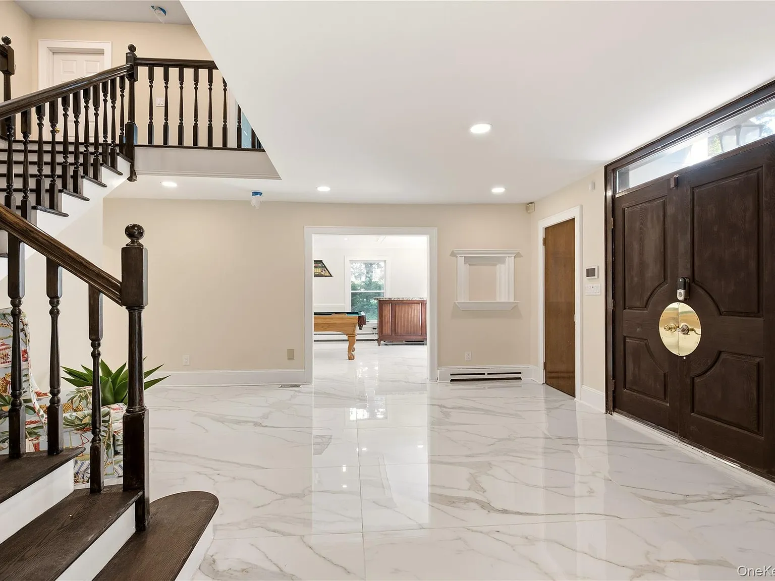 5 bed, 3.5 bath, 4633 sqft, $16,500 — Photo 4