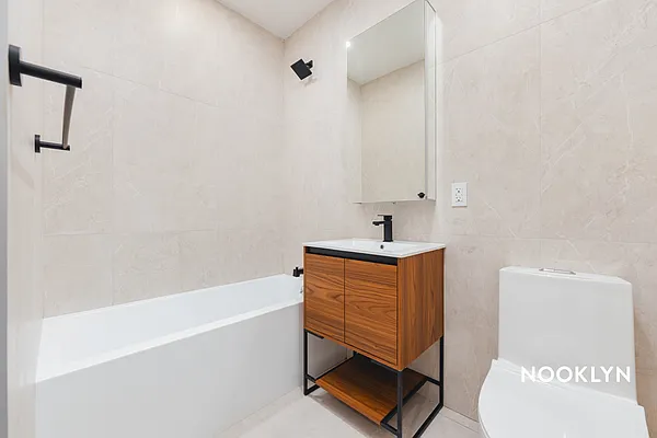 Rented by Nooklyn NYC LLC | media 7