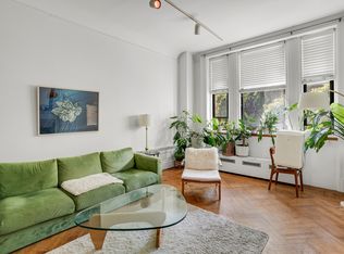 337 W 71st St APT 3, New York, NY 10023