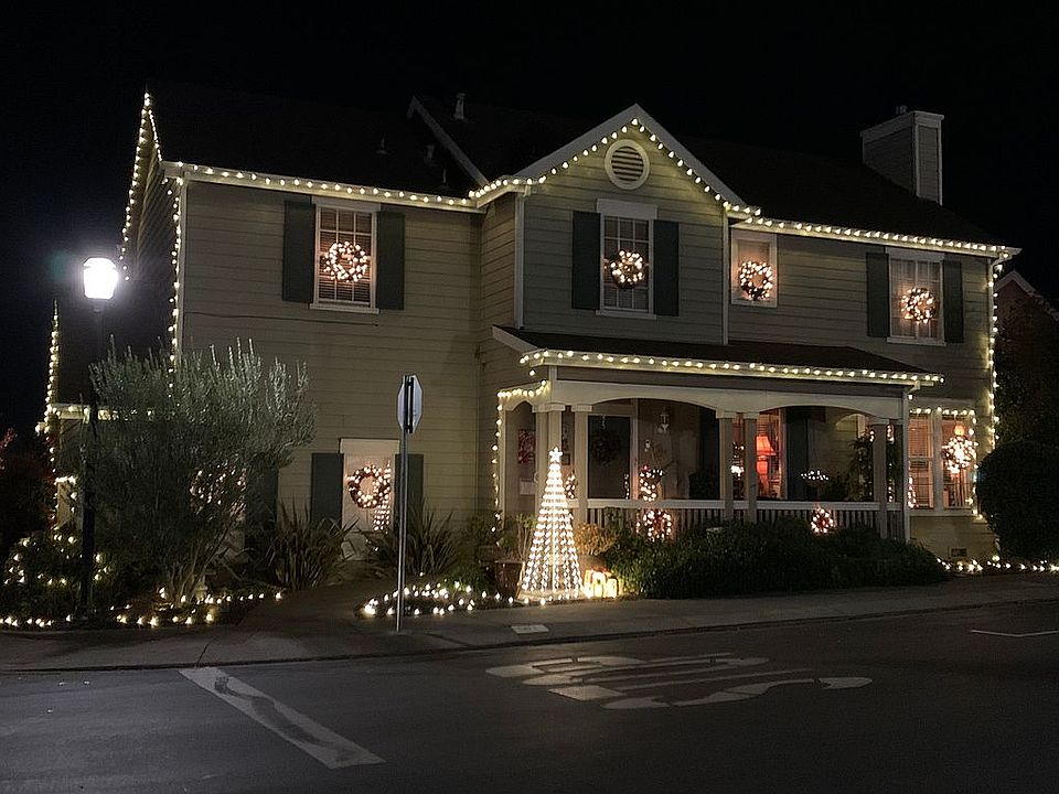 2nd image of 101 McNear Cir