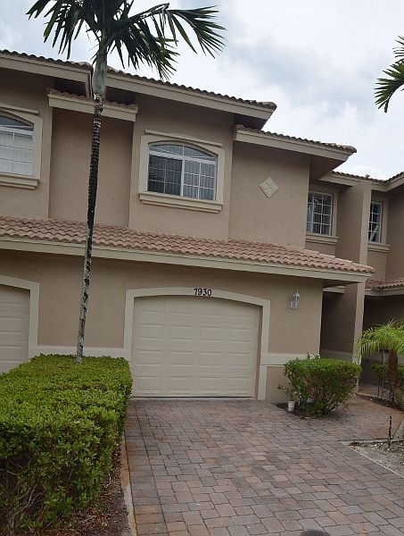 1st image of 7930 NW 27th St