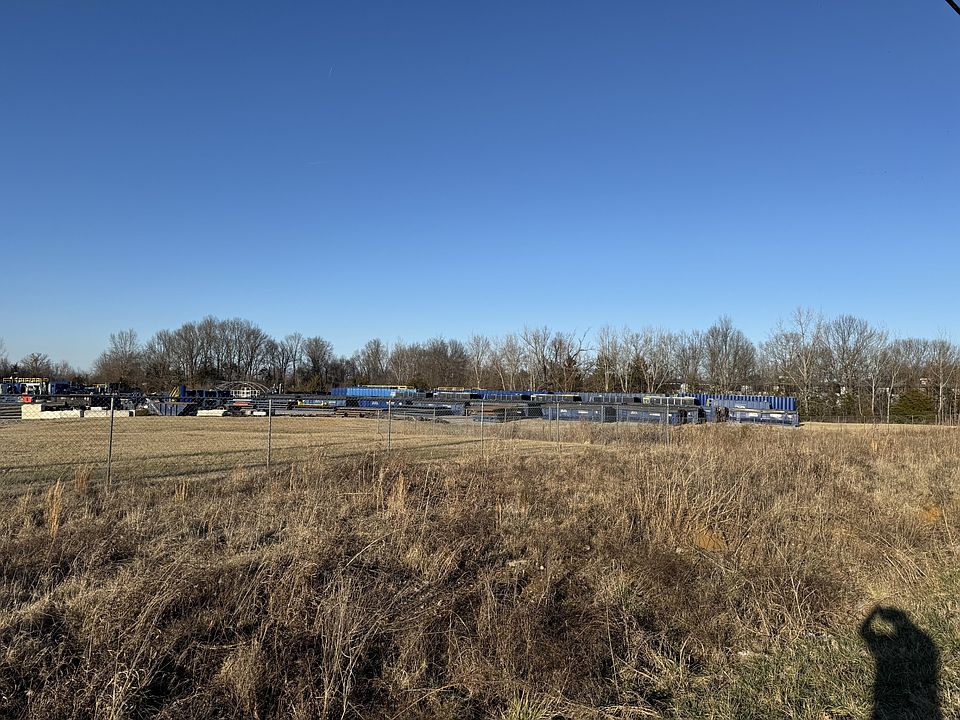 2nd image of 601 Briskin Ln Lot 2