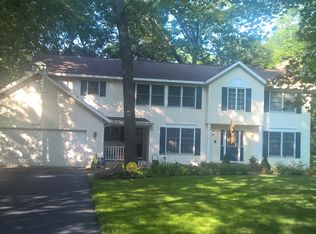 6682 Blythefield Ave NE, Rockford, MI 49341